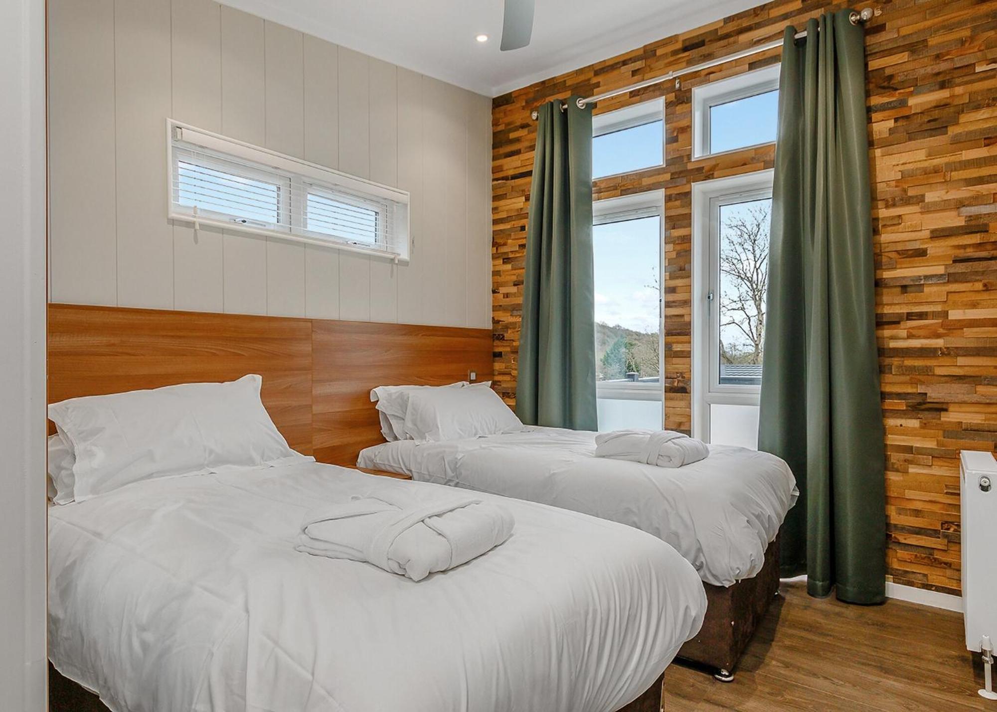 Cheddar Woods Resort And Spa Luaran gambar