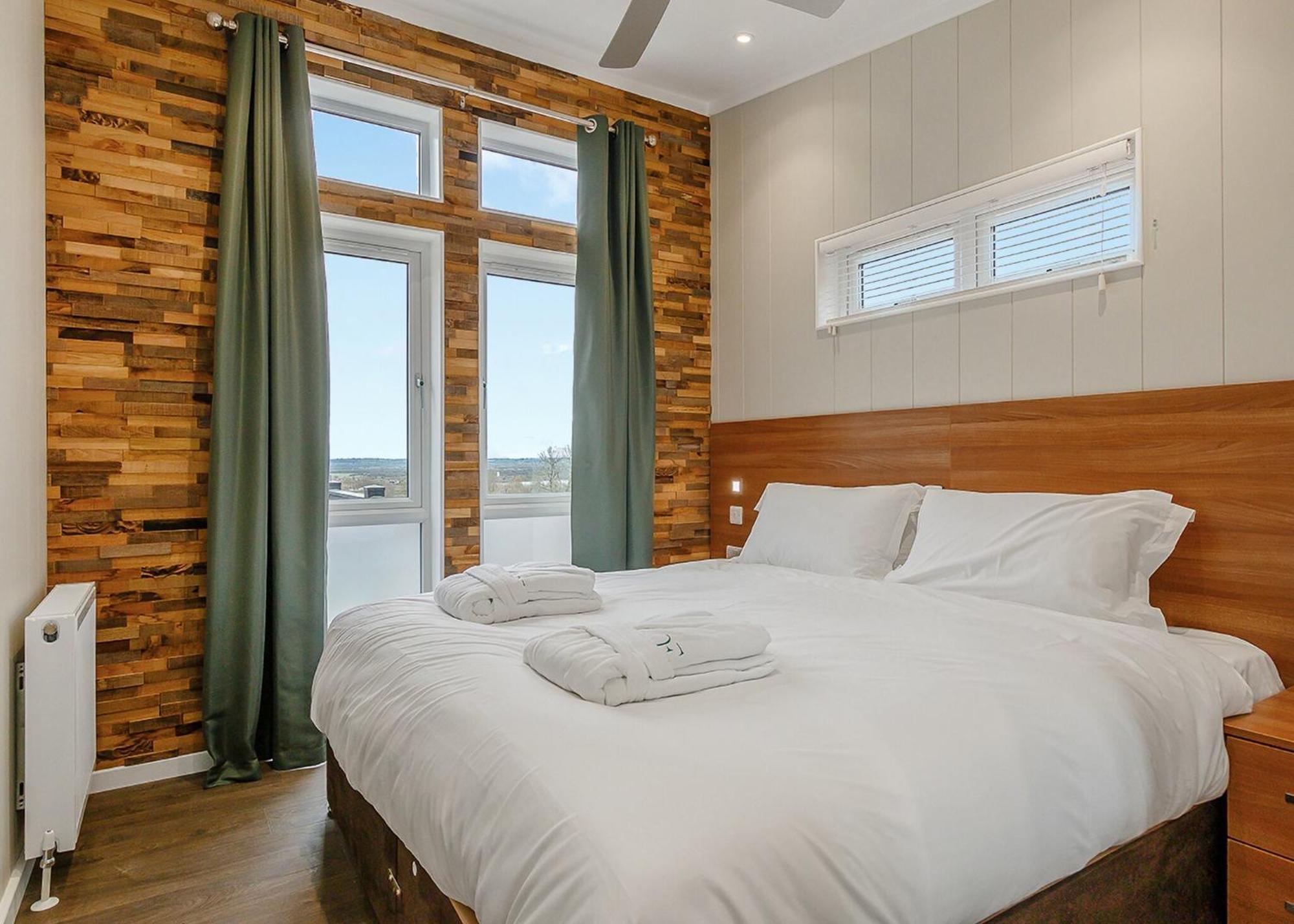 Cheddar Woods Resort And Spa Luaran gambar